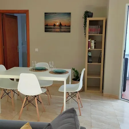 Amplio Y Luminoso Διαμέρισμα